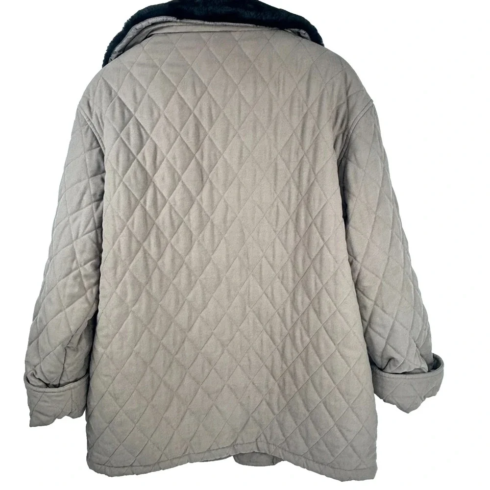 Evan‎ Picone Chore Coat Barn Jacket Quilted Fur Collar Black Beige Womens Sz S - Picture 2 of 7